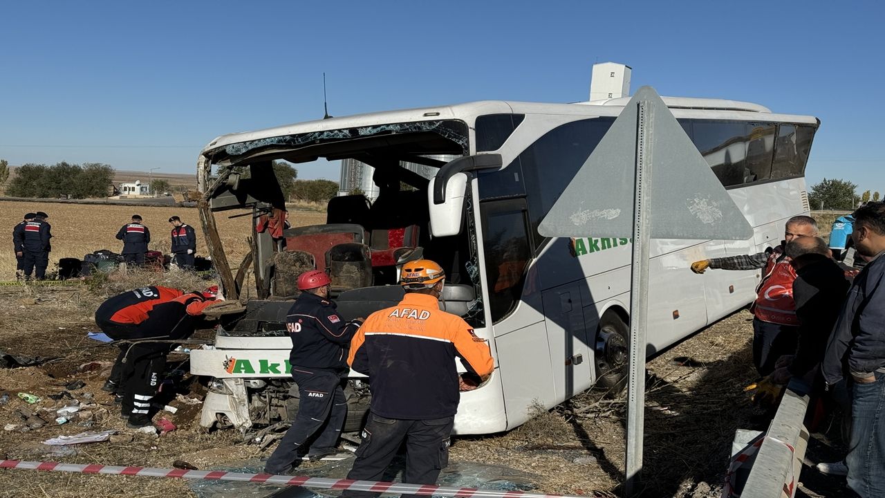 Balıkesir'den Nevşehir'e Gelirken Aksaray'da Kaza Yapan Otobüs Şoförü Tutuklandı