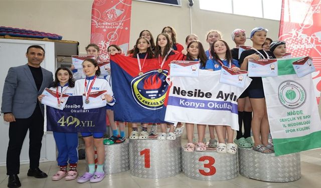 Küçükler Yüzme Grup Müsabakaları Sona Erdi